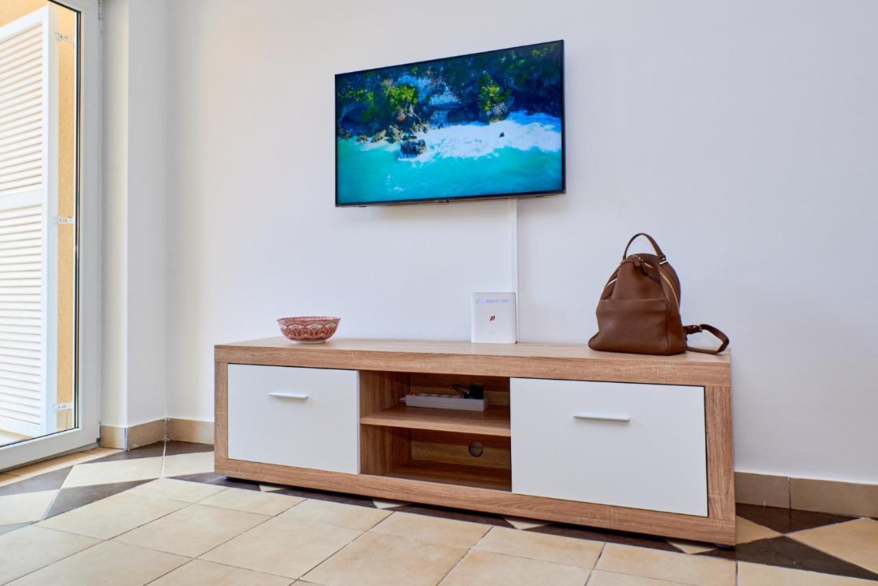 Cittanova Boutique Apartment Con Piscina Novigrad  Luaran gambar